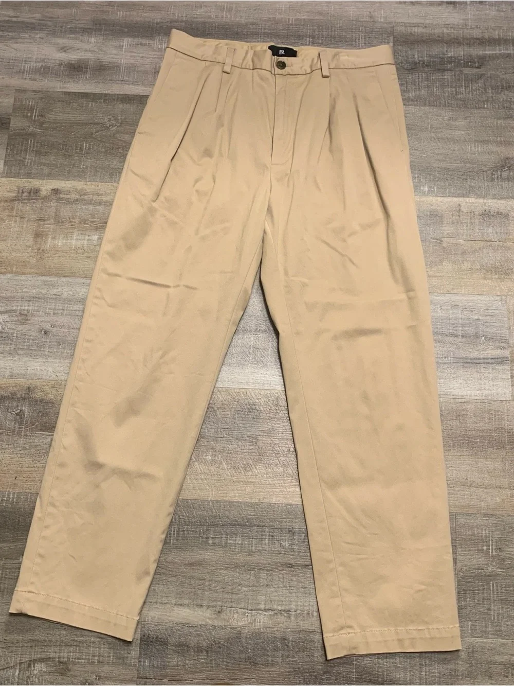 BR Banana Republic Performance Pleated Chino Khaki Pants Mens 32 x 30 Golf Work